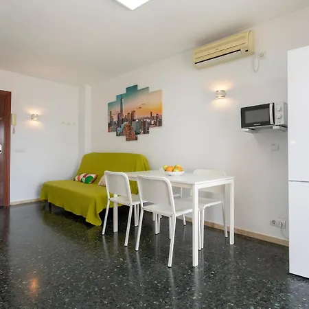 公寓 Sunstay Loft Maite 贝纳尔马德纳